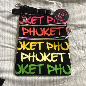 NWOT Shoulder Bag..Robin Ruth Brand